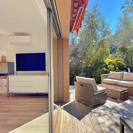 Apartamento Renovated 2-room Near Sea & Shops *